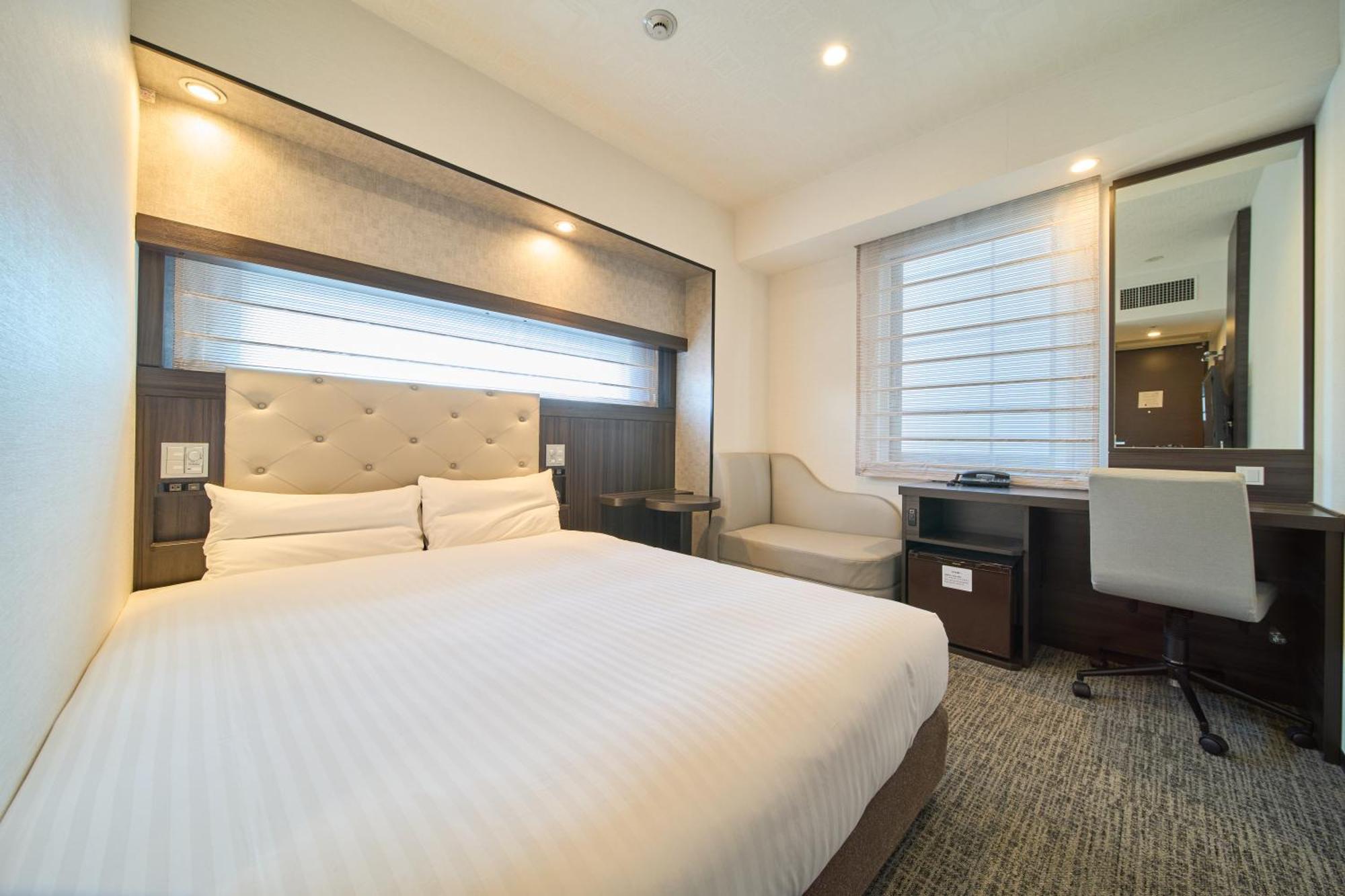 Via Inn Umeda โอซาก้า ภายนอก รูปภาพ